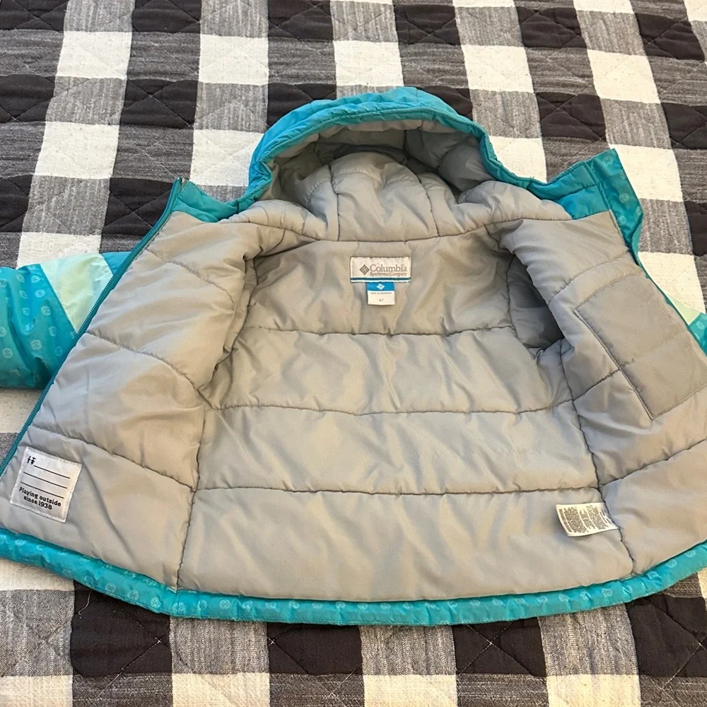 •COLUMBIA• Kids 4T Winter Jacket - Picture 6 of 8